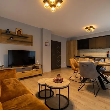 Apartment City Home София
